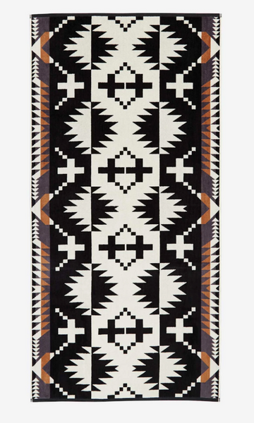 Pendleton Oversized Jacquard Spa Towel- Multiple Designs – Frontier Relics