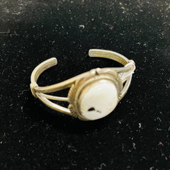 Bracelet White Buffalo Solitare