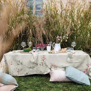 GT Ombres Des Cerisiers Natural Tablecloth