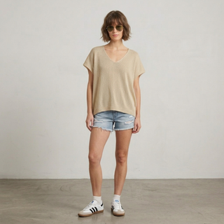 Boxy Sleeveless Knit Shirt
