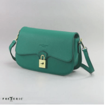 FR 586257 Leather Purse