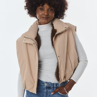 Lyora - Cropped Fur-lined Vest Women's Apparel - Picayune Cellars & Mercantile
