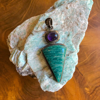 Malachite & Amethyst Pendant Pendants/Necklaces - Picayune Cellars & Mercantile