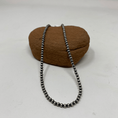 Navajo Pearl Strand 20"