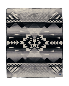 Pendleton College Fund Blanket - Nike N7 Seven Peaks