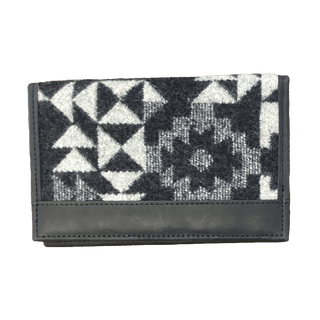 Pendleton Large Bifold Wallet Purses - Picayune Cellars & Mercantile