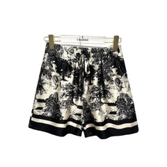 Silky Toile de Jouy Shorts with Pockets