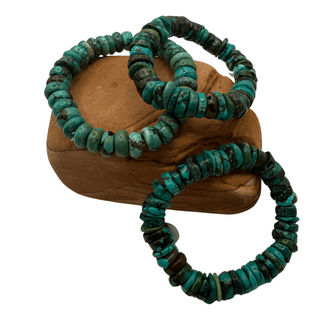 Turquoise Beaded Bracelet Bracelets - Picayune Cellars & Mercantile