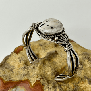 White Buffalo Solitaire Bracelet with Detailed Band Bracelets - Picayune Cellars & Mercantile